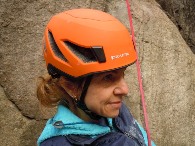 recensione casco comodo