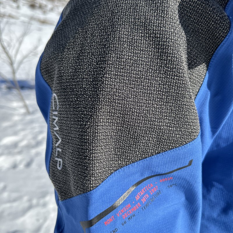 dettaglio rinforzi in kevlar giacca