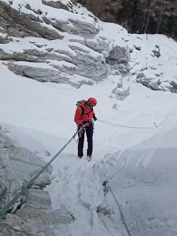 guscio da alpinismo resistente