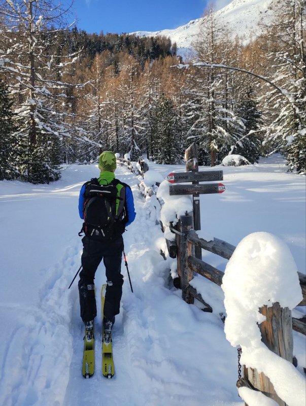 scialpinismo con zaino arva