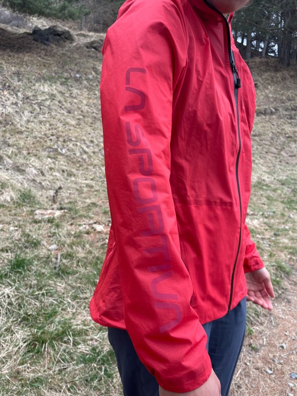 sleeve of la sportiva jacket