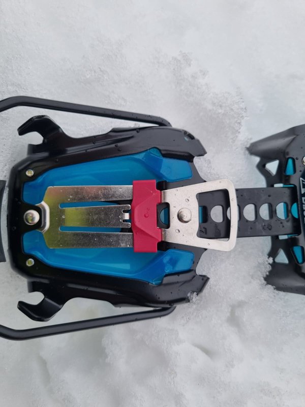 Sliding collar system