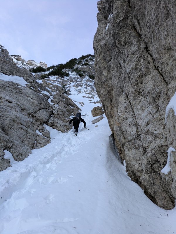 canale scialpinismo con rampone blue ice griffin 12